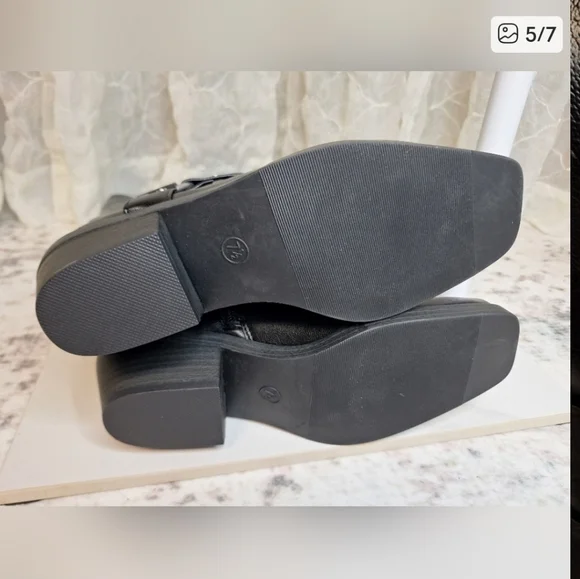 Universal Thread Black Faux Leather Wide Calf Riding Square Pointed Toe Boots - Picture 5 of 7